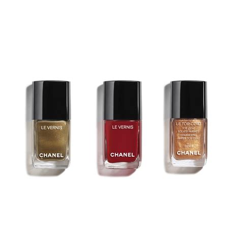 chanel claire du lune|Chanel Le Vernis Holiday 2022 Review: We Swatched The.